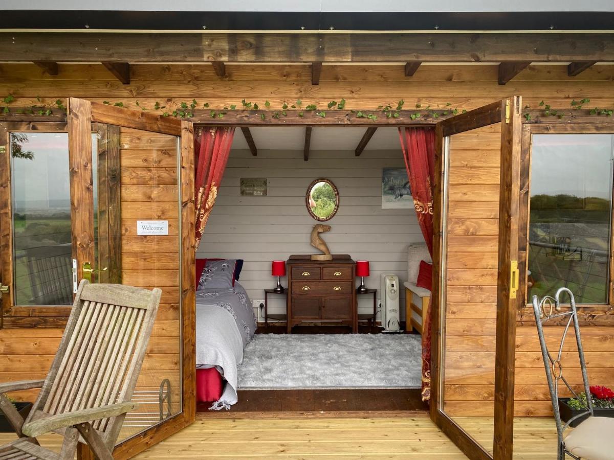 Cherry Tree Glamping Lodge Wellington  Exteriér fotografie